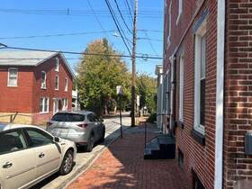 10 E Barnard St 学生住宅 – 宾州 West Chester – 照片 1