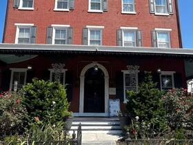 225 S Church St 办公室出租 – 宾州 West Chester – 照片 1